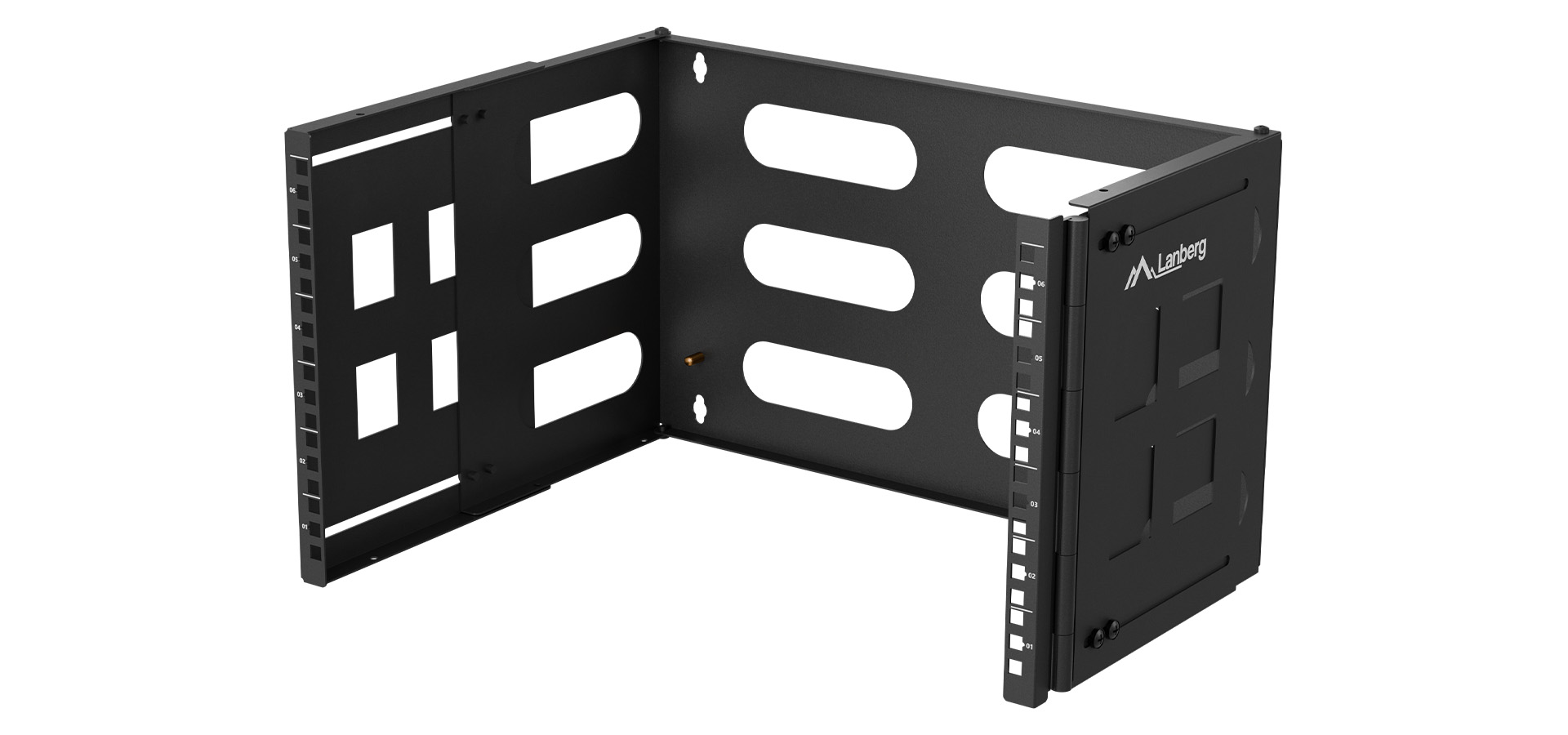 Metalowy uchwyt montażowy z wieloma wycięciami i płaską powierzchnią do instalacji.