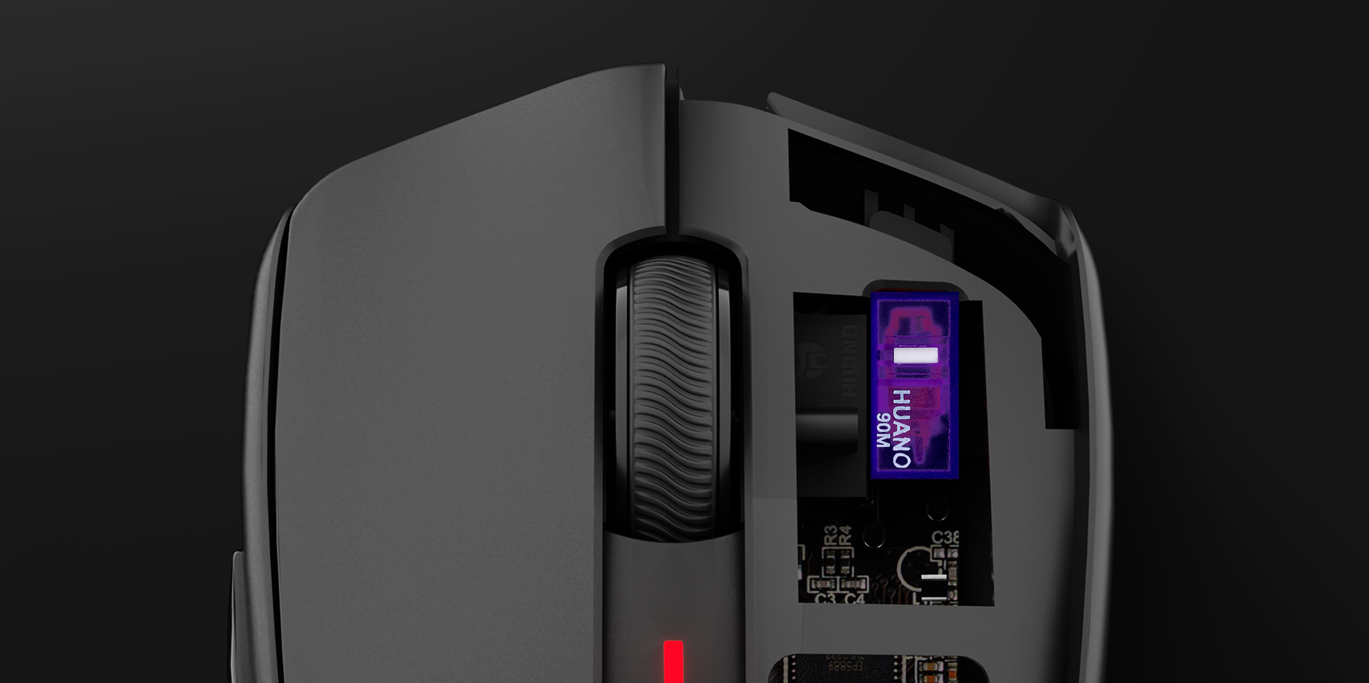 Bezprzewodowa mysz do gier z czarną obudową, wyposażona w kółko przewijania i wewnętrzne komponenty widoczne przez otwartą pokrywę.