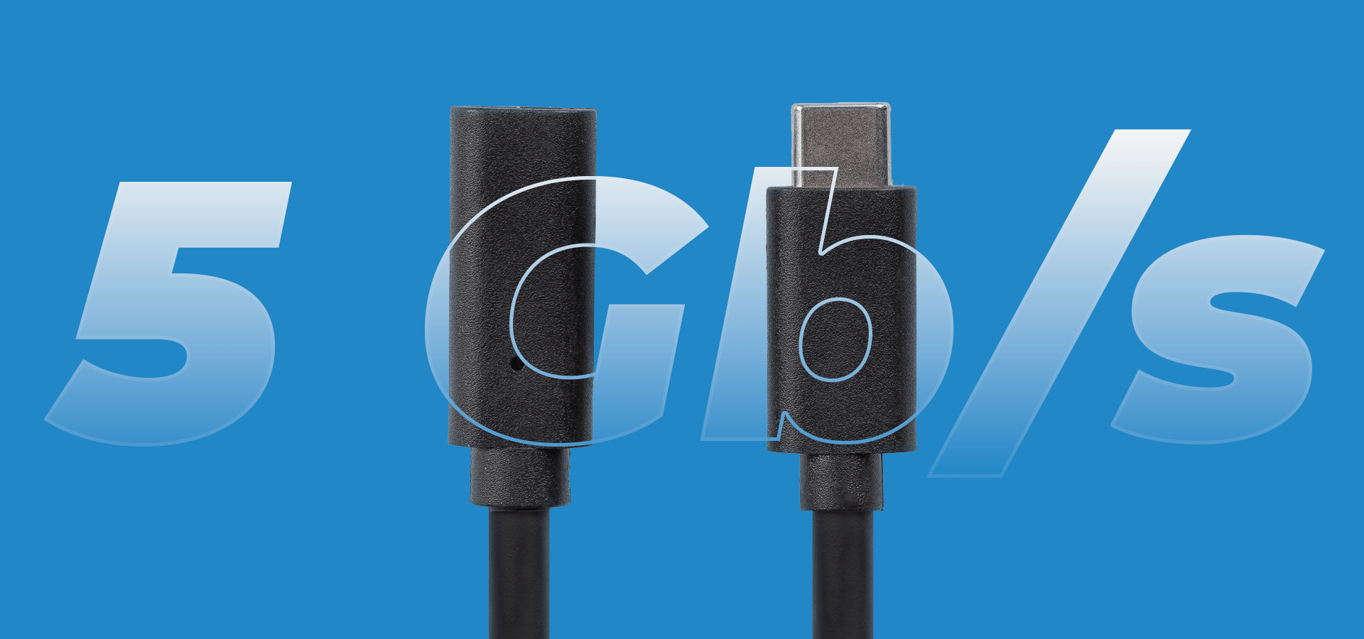 Kabel z wtyczką po obu końcach na jasnoniebieskim tle.