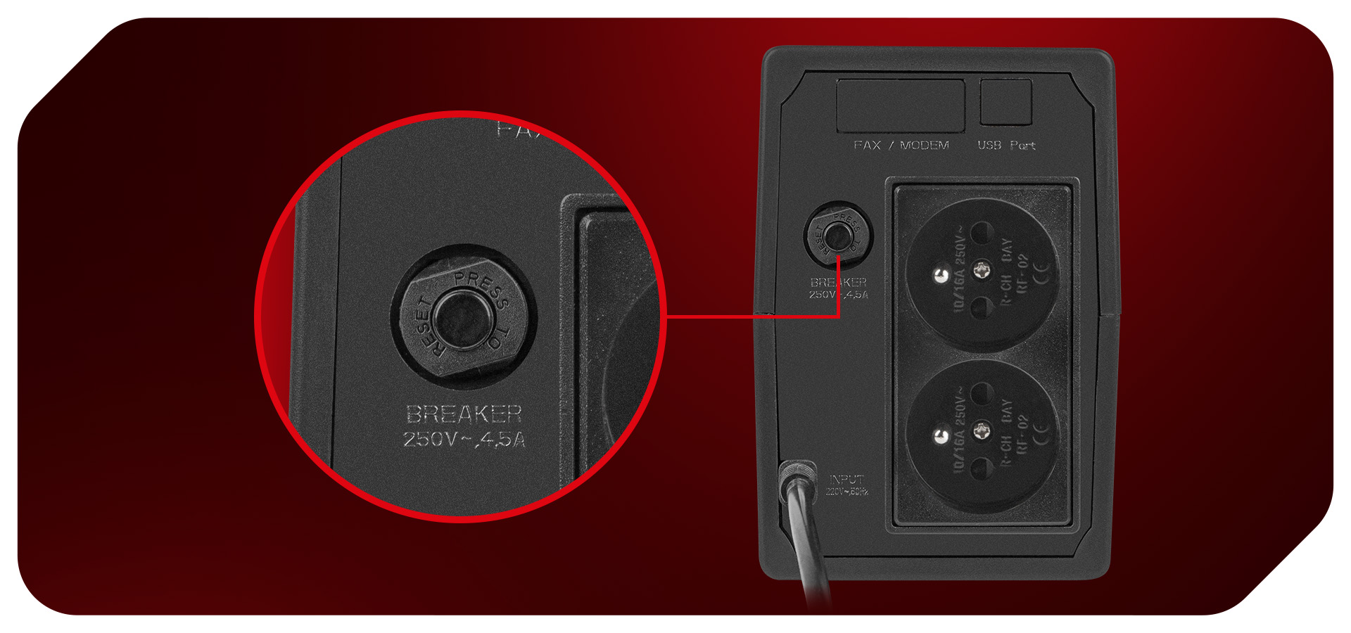 Panel zasilania z dwoma gniazdkami i przyciskiem resetu, zawierający zbliżenie.